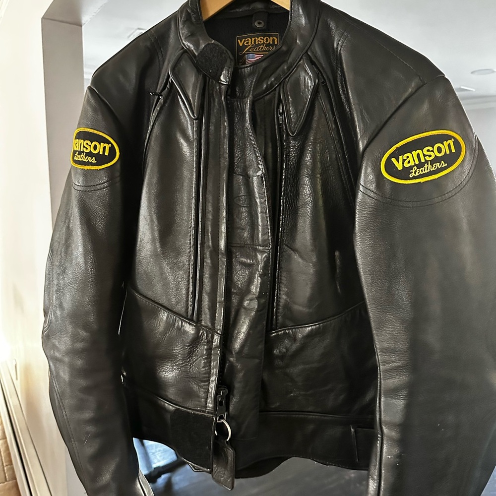 Vanson Black Leather Bomber Jacket